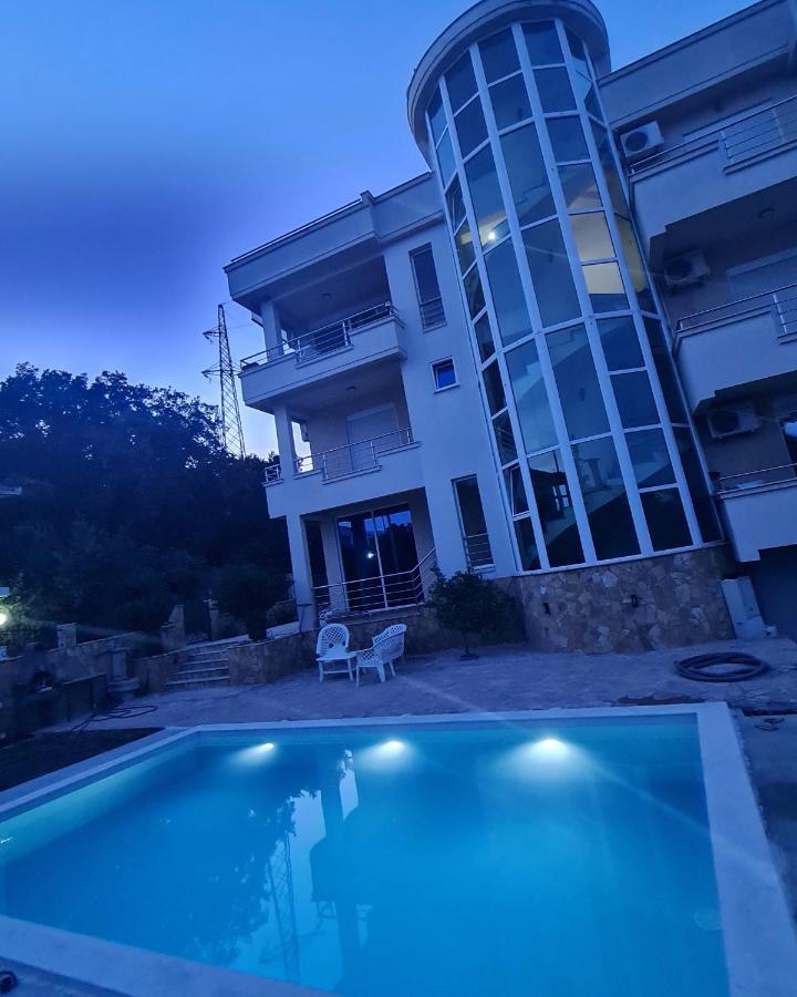 Kopernikus Apartments Улцинь Экстерьер фото