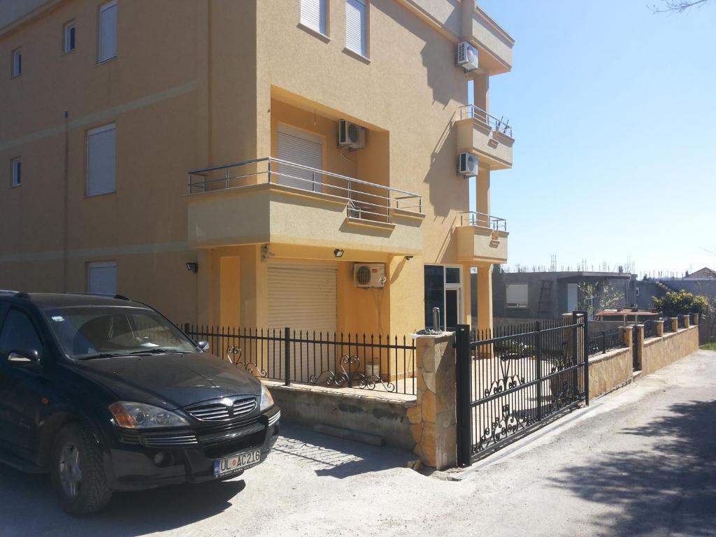 Kopernikus Apartments Улцинь Экстерьер фото
